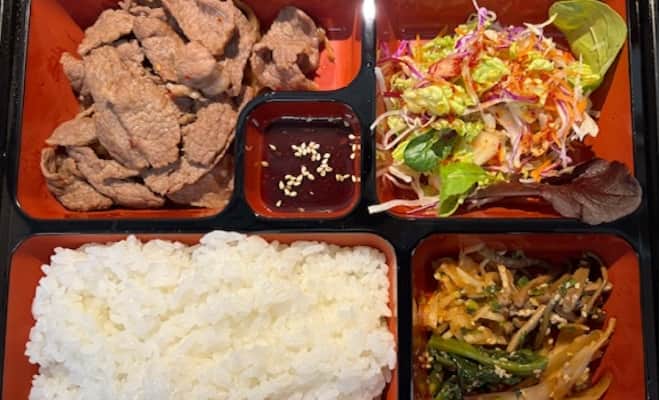 焼肉弁当の写真